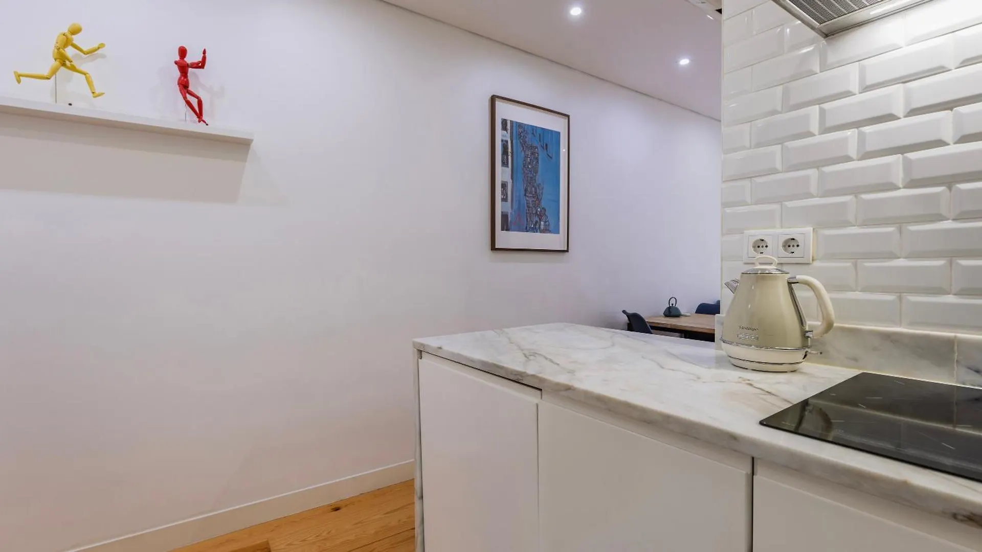 Modern Apartment In Bairro Alto By Lovelystay Lisbon Portugal