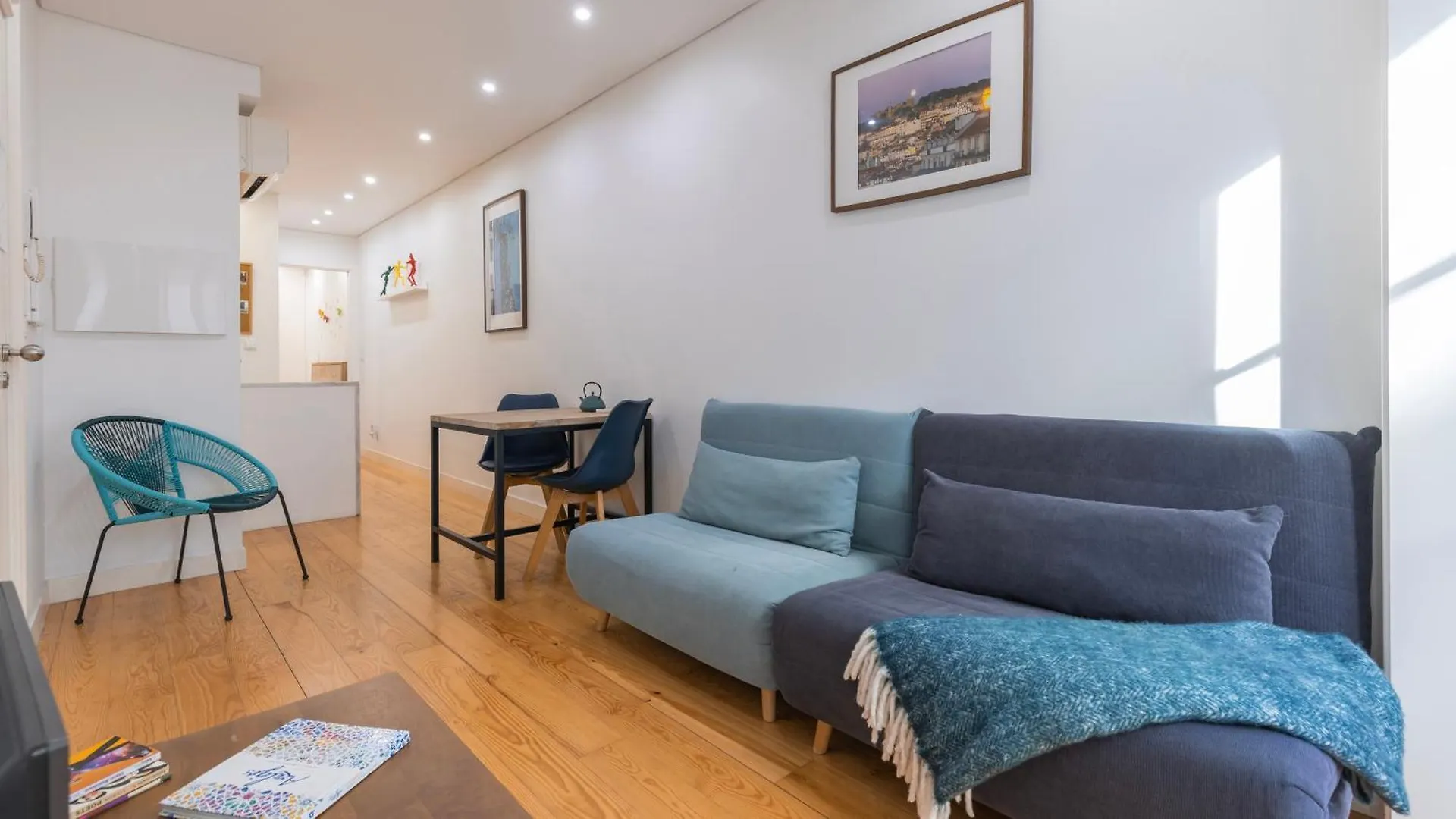 Modern Apartment In Bairro Alto By Lovelystay Lisbon